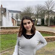 Besoin d'un professeur particulier en français ? Je serais ravie de donner à votre enfant le goût de la littérature française!